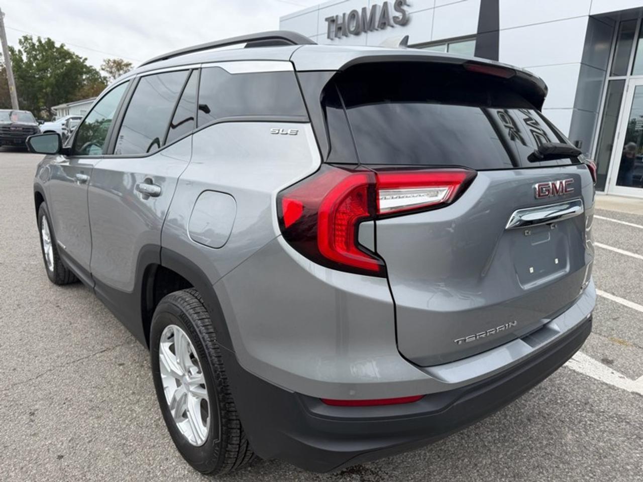 2024 GMC Terrain AWD SLE Photo