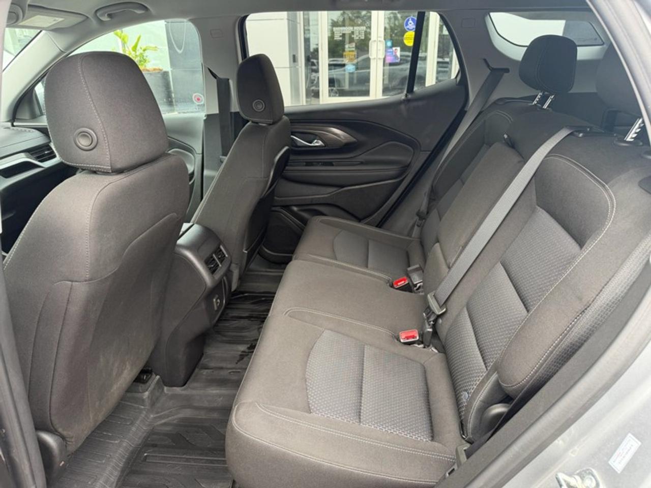 2024 GMC Terrain AWD SLE Photo