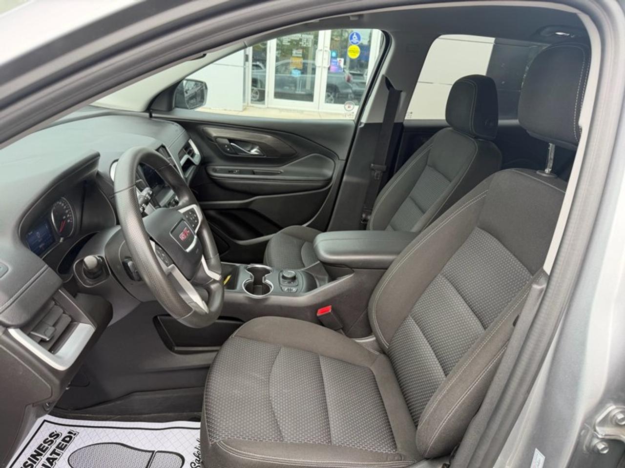 2024 GMC Terrain AWD SLE Photo
