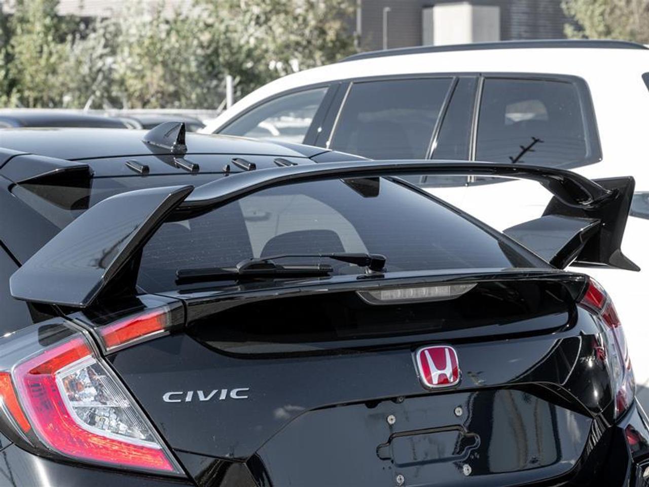 2019 Honda Civic Type R Base 4dr Hatchback Photo