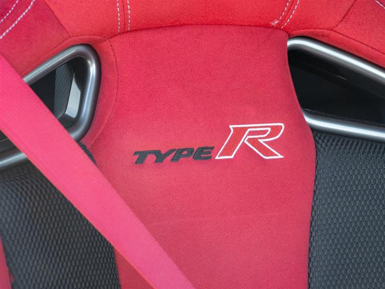 2019 Honda Civic Type R Base 4dr Hatchback Photo