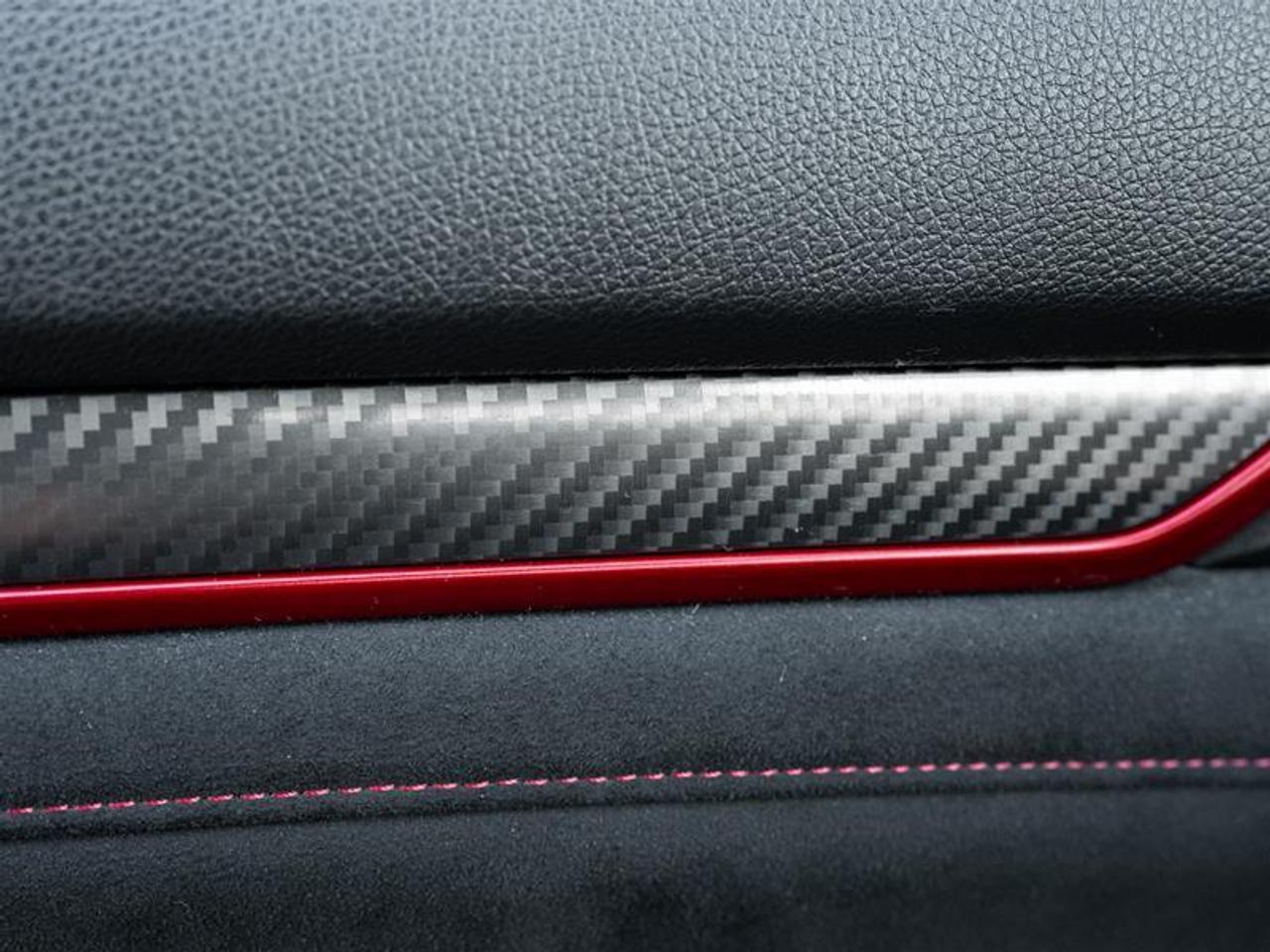 2019 Honda Civic Type R Base 4dr Hatchback Photo