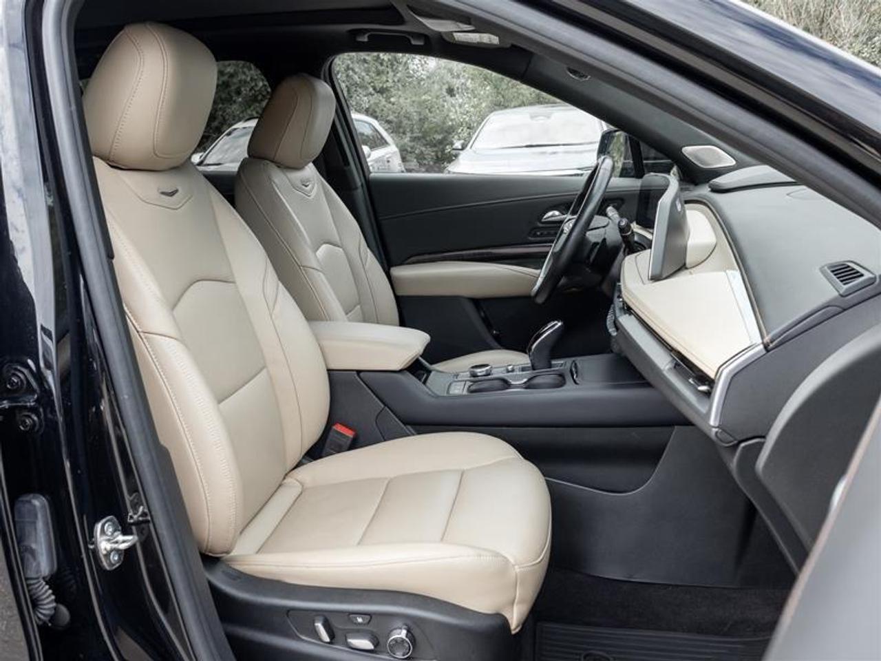 2024 Cadillac XT4 Premium Luxury 4dr All-Wheel Drive Photo