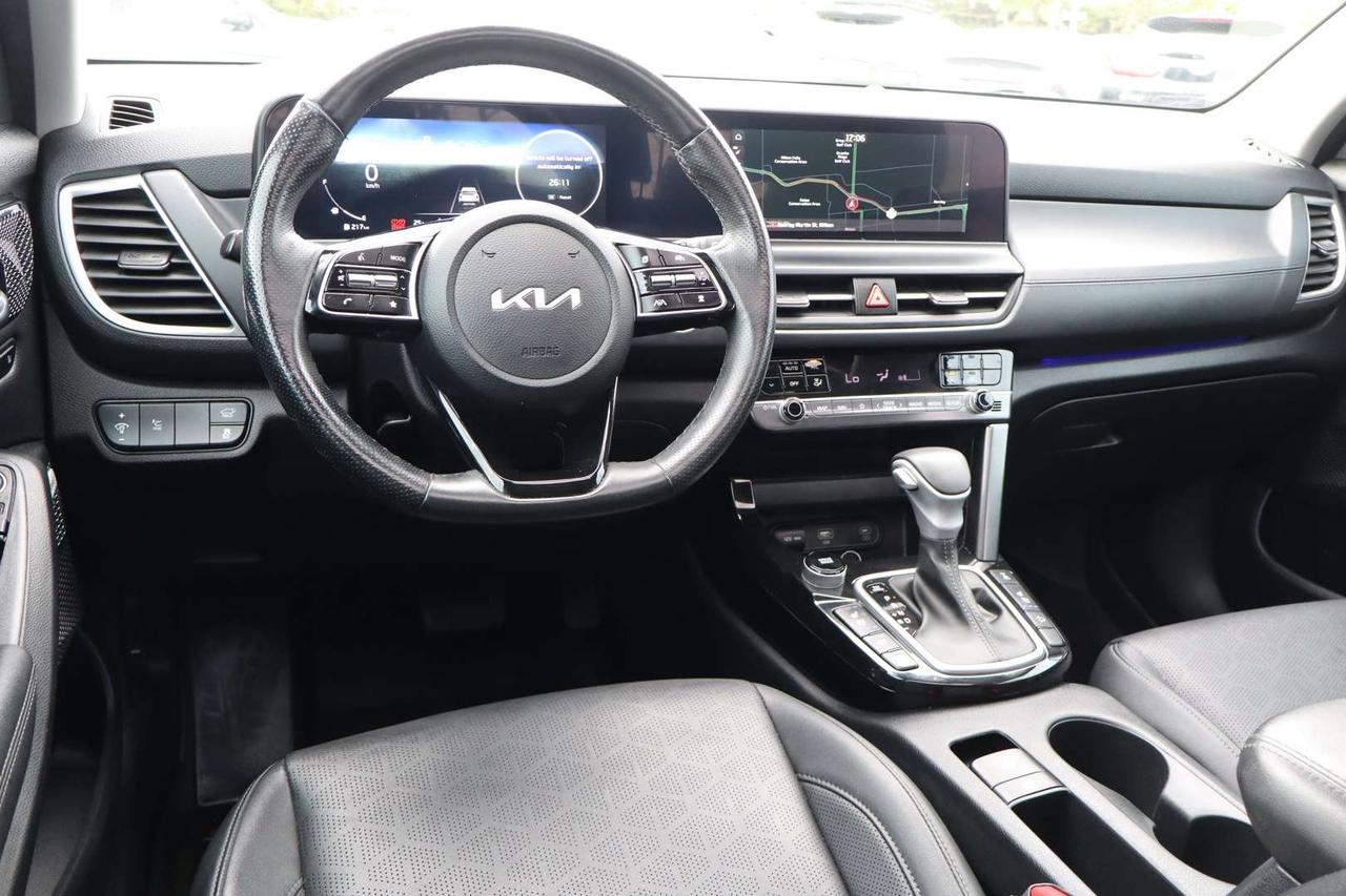 2024 Kia Seltos SX AWD   ONE OWNER   CLEAN CARFAX   CARPLAY Photo