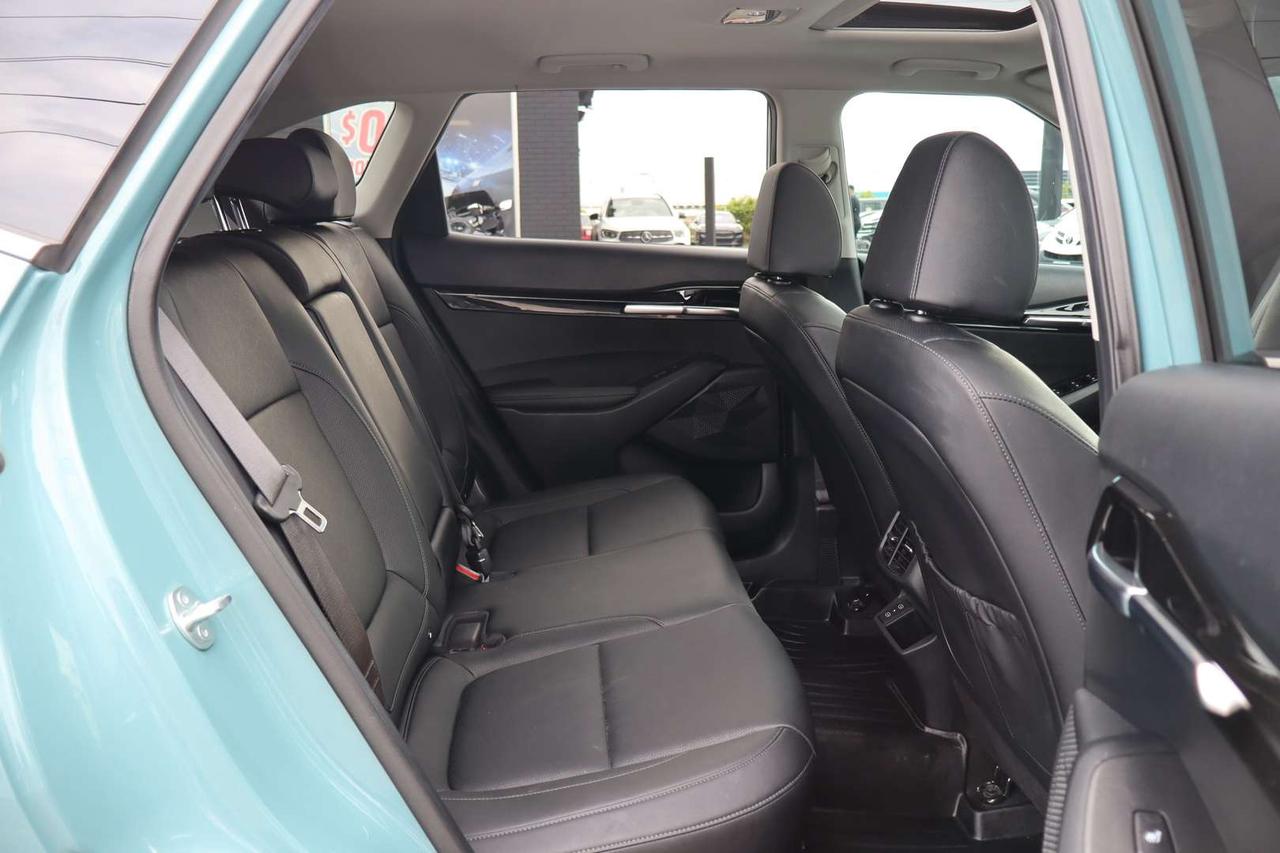 2024 Kia Seltos SX AWD   ONE OWNER   CLEAN CARFAX   CARPLAY Photo