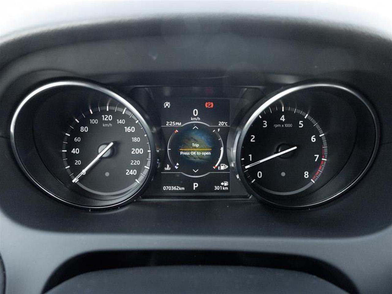 2019 Land Rover Discovery Sport SE 4dr All-Wheel Drive Photo
