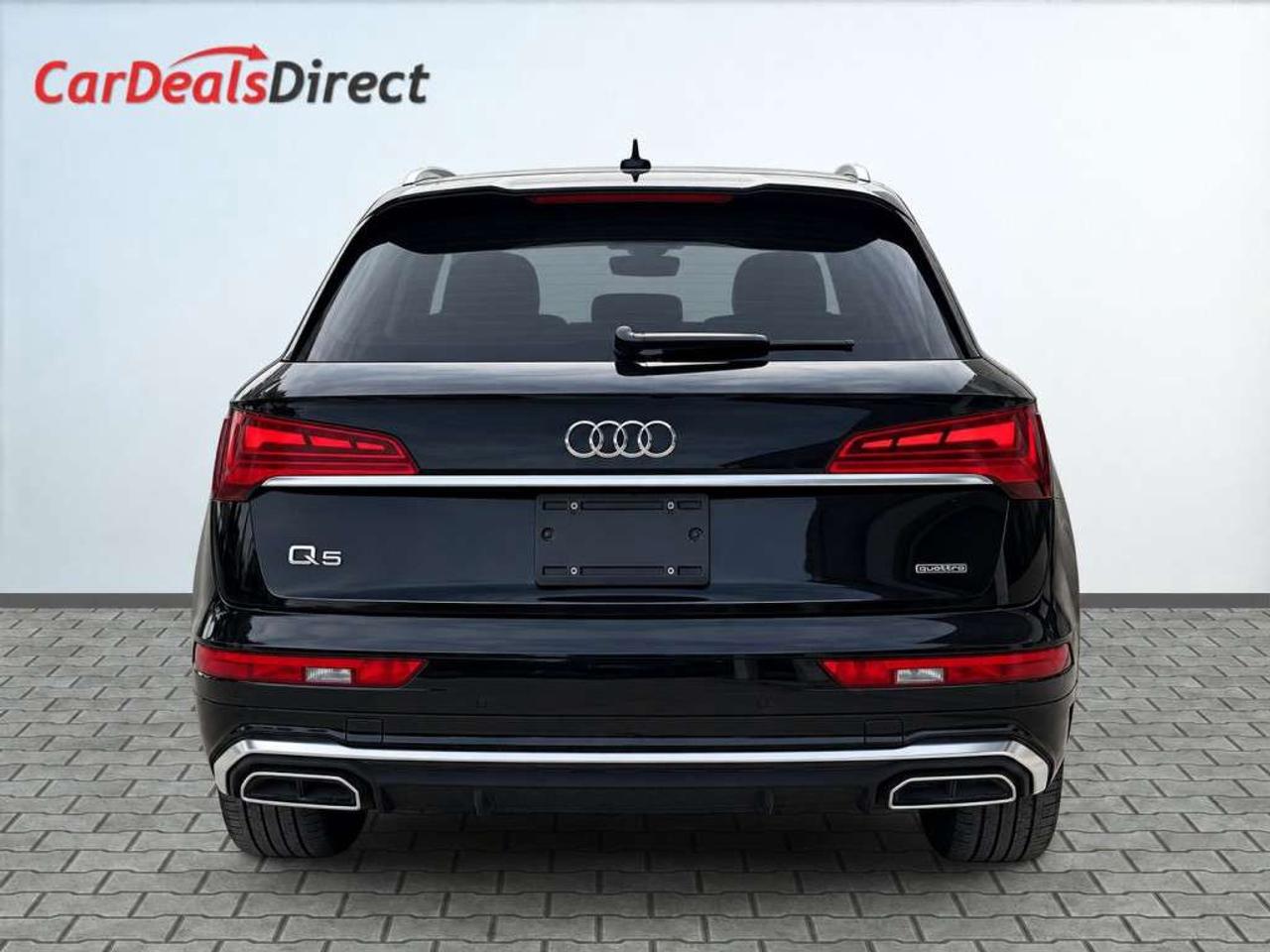 2023 Audi Q5 S-LINE PREMIUM PLUS QUATTRO / PANO / NAVI / LEATHER / VIRTUAL COCKPIT / ADAPTIVE CRUISE Photo