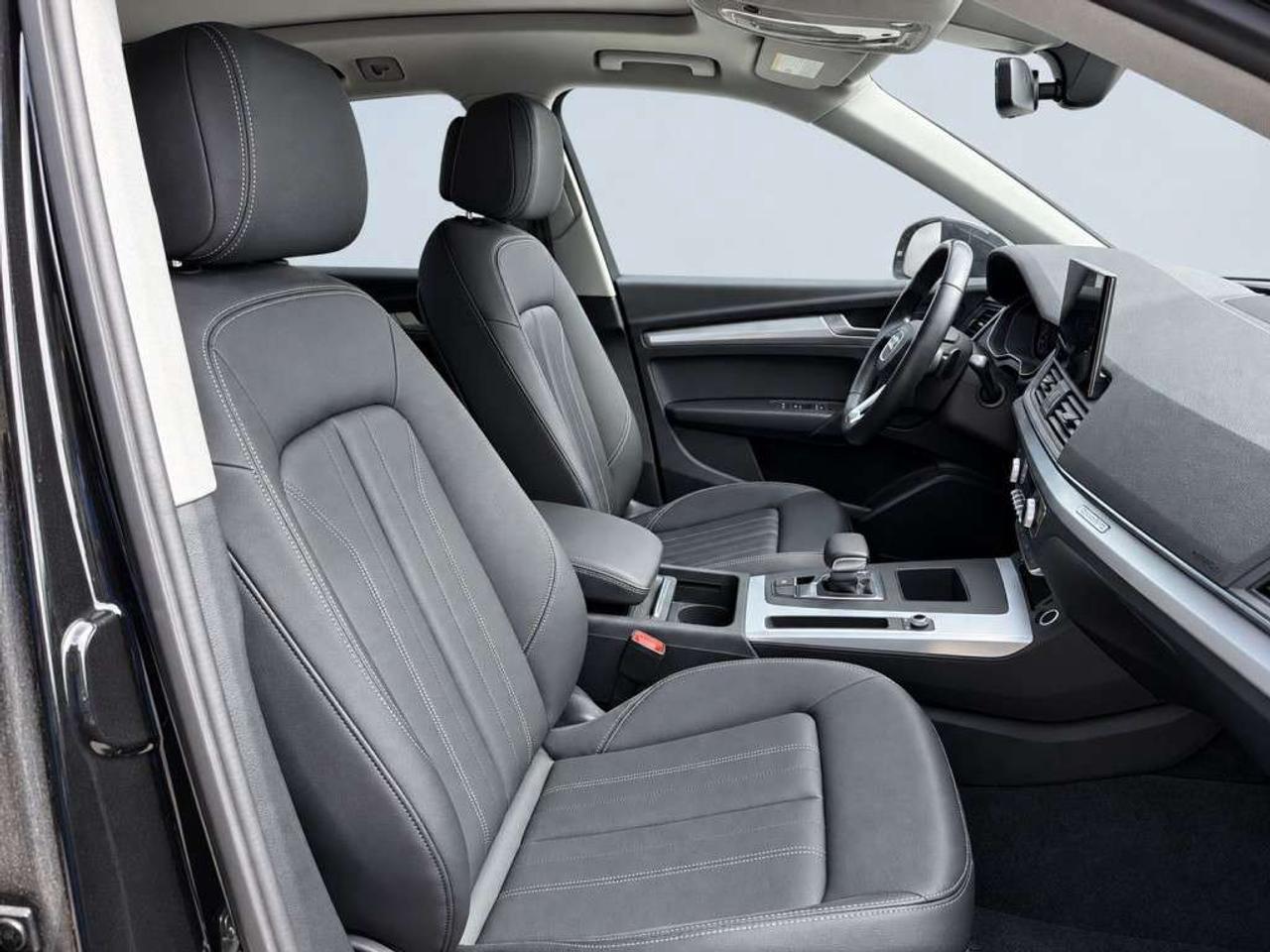 2023 Audi Q5 S-LINE PREMIUM PLUS QUATTRO / PANO / NAVI / LEATHER / VIRTUAL COCKPIT / ADAPTIVE CRUISE Photo