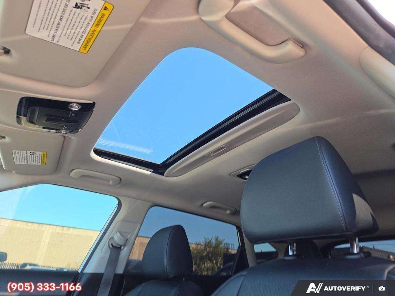 2024 Kia Seltos EX Apple CarPlay & Android Auto • Power Sunroof • Remote Start System • Heated Front Seats • Lane Assist Photo