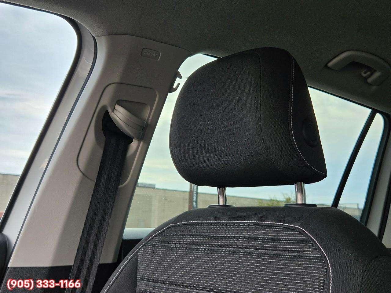 2023 Volkswagen Tiguan Trendline Apple CarPlay & Android Auto • Heated Front Seats • Keyless Entry • Alloy Wheels • Backup Camera Photo