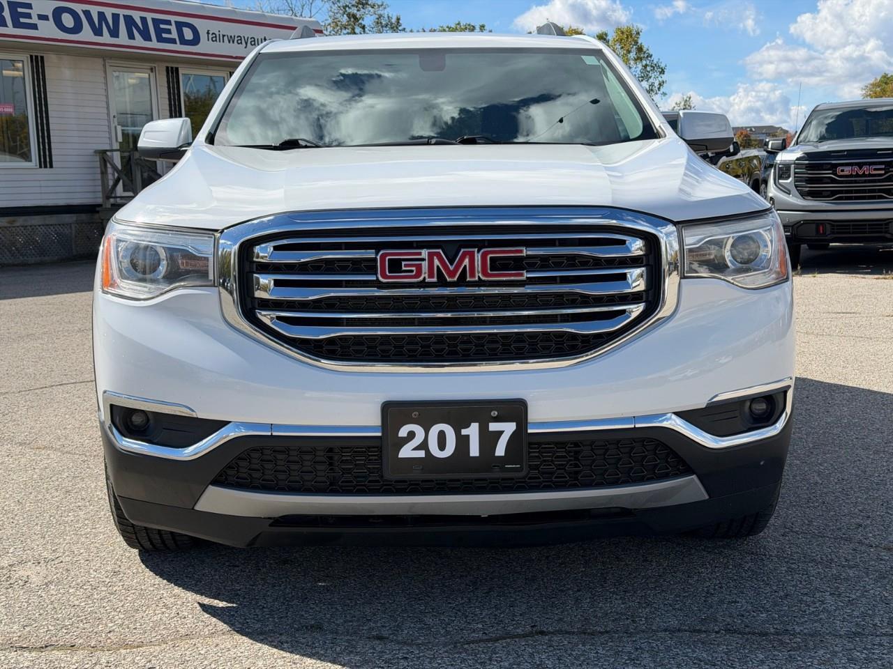 2017 GMC Acadia SLE-2 Front-Wheel Drive Photo