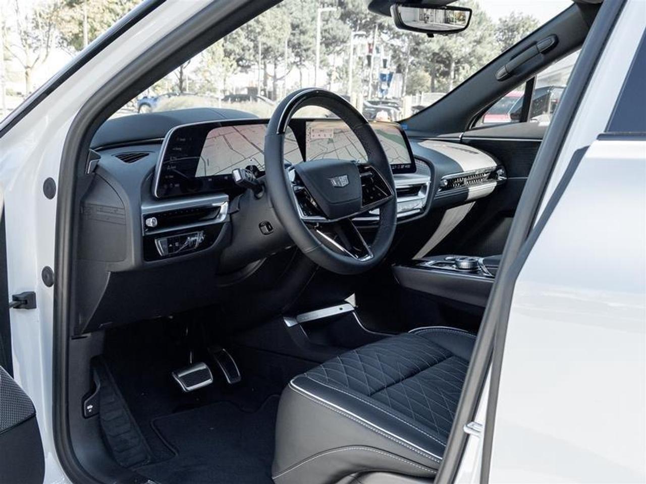 2027 Cadillac LYRIQ Signature Sport 4dr Photo