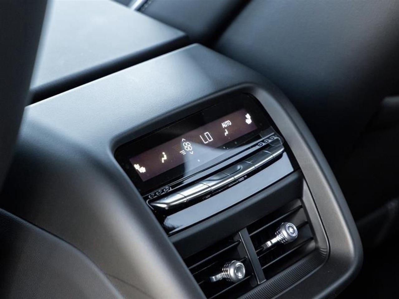 2027 Cadillac LYRIQ Signature Sport 4dr Photo