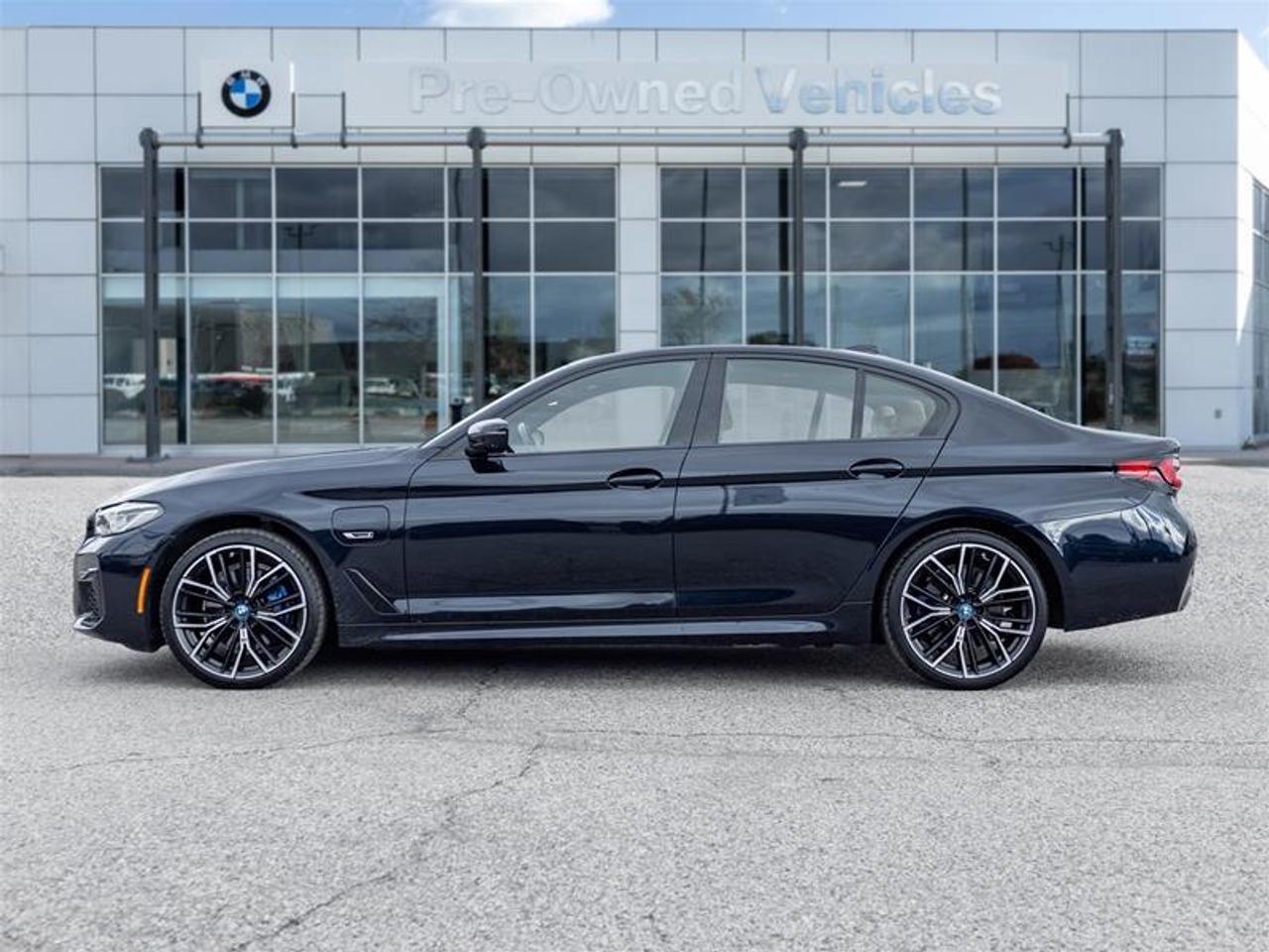 2023 BMW 530e xDrive 4dr All-Wheel Drive Sedan Photo