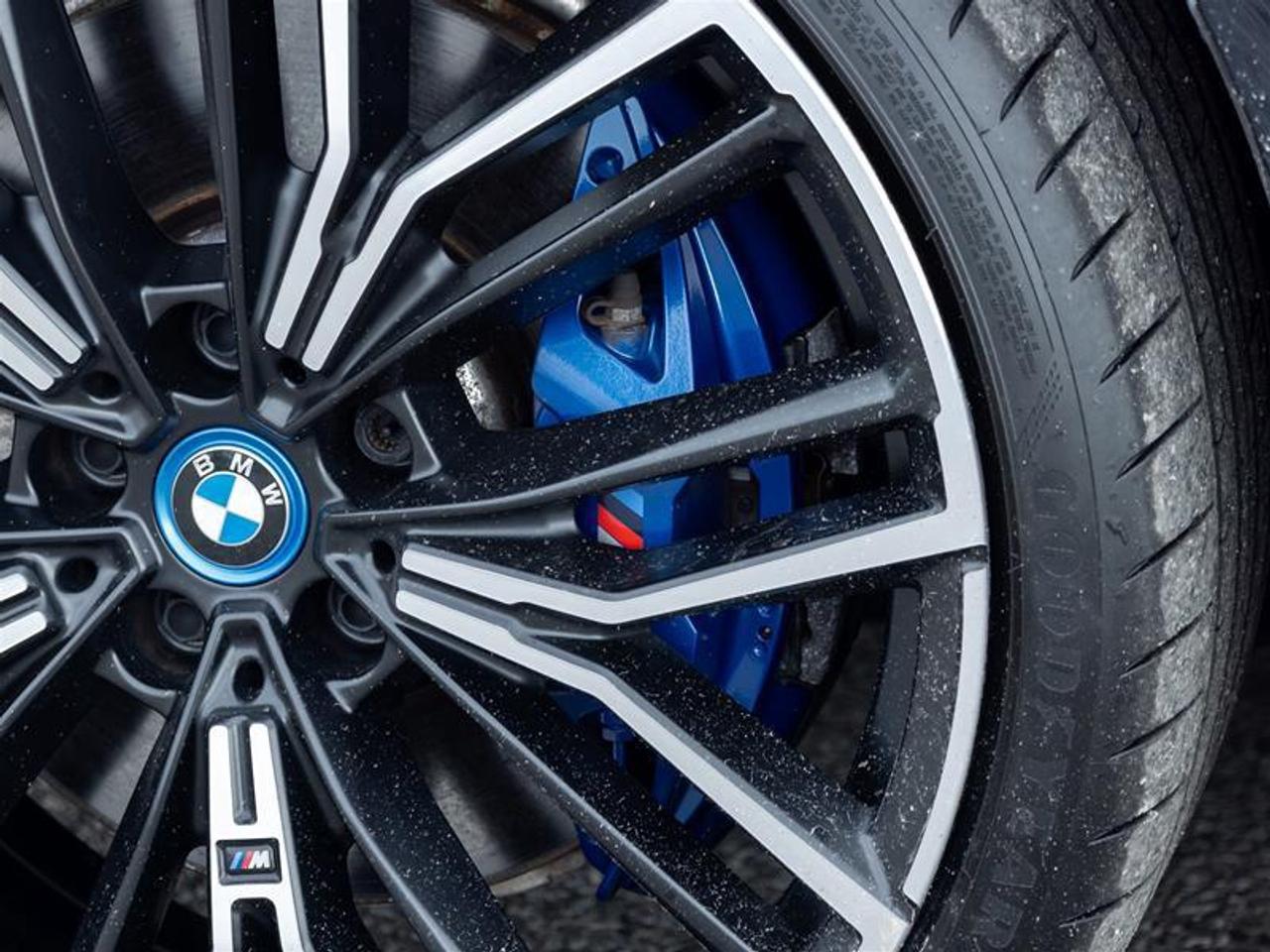 2023 BMW 530e xDrive 4dr All-Wheel Drive Sedan Photo