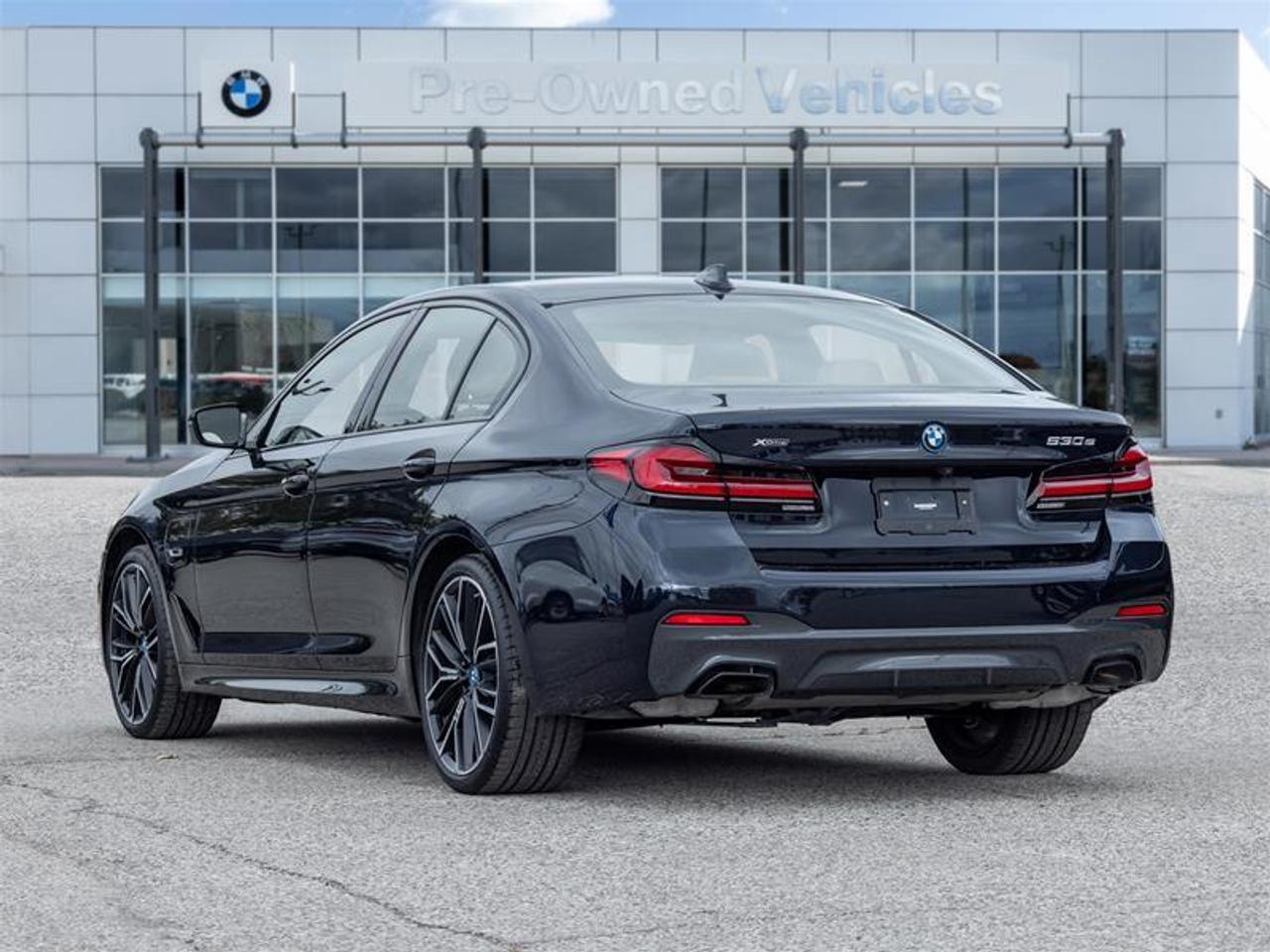 2023 BMW 530e xDrive 4dr All-Wheel Drive Sedan Photo