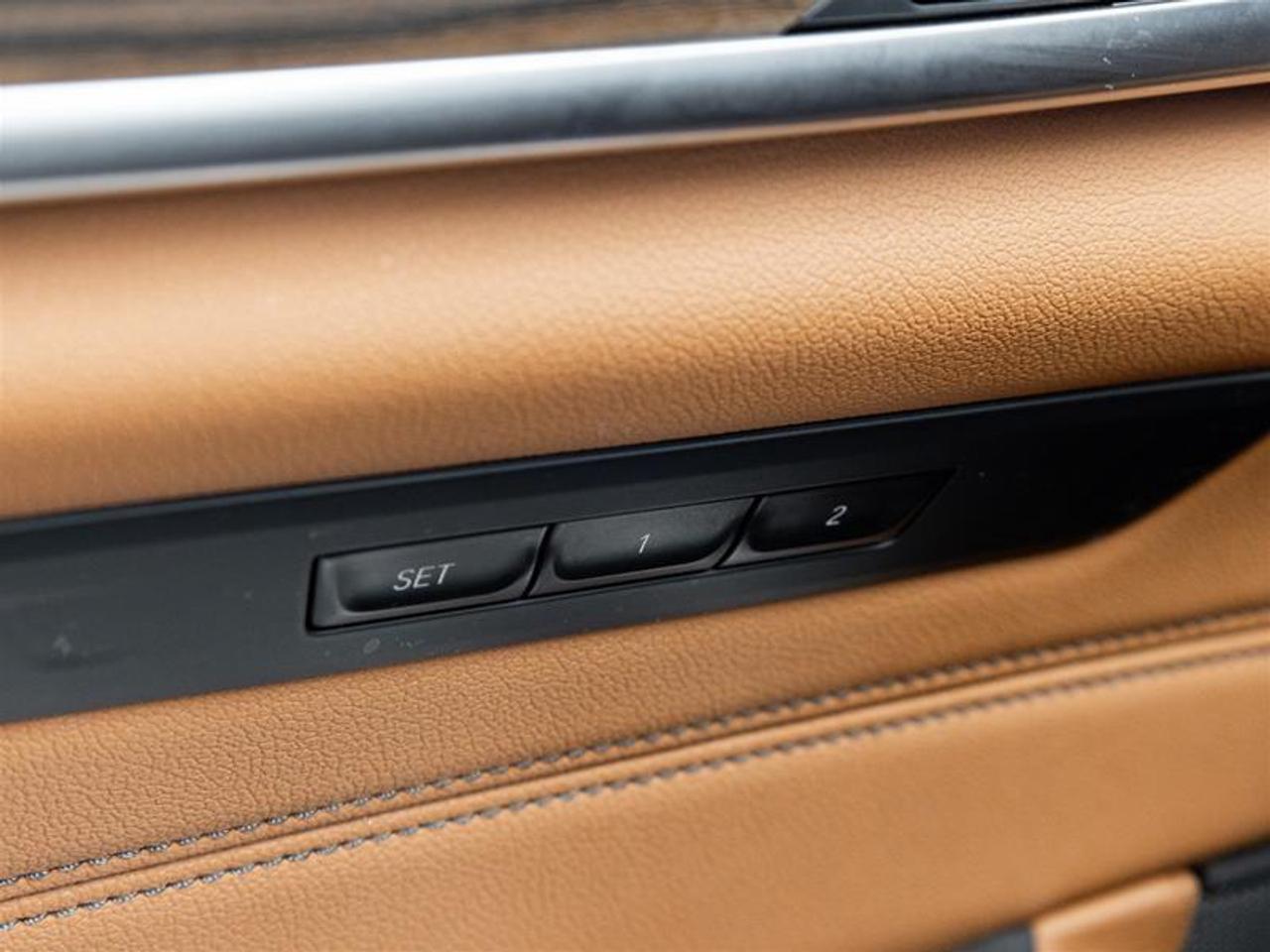 2023 BMW 530e xDrive 4dr All-Wheel Drive Sedan Photo