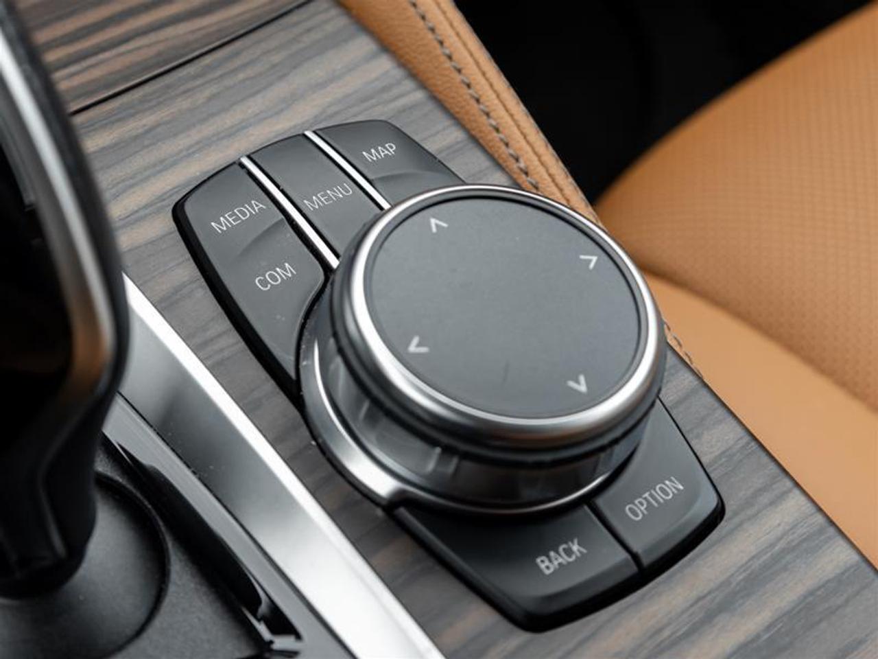 2023 BMW 530e xDrive 4dr All-Wheel Drive Sedan Photo