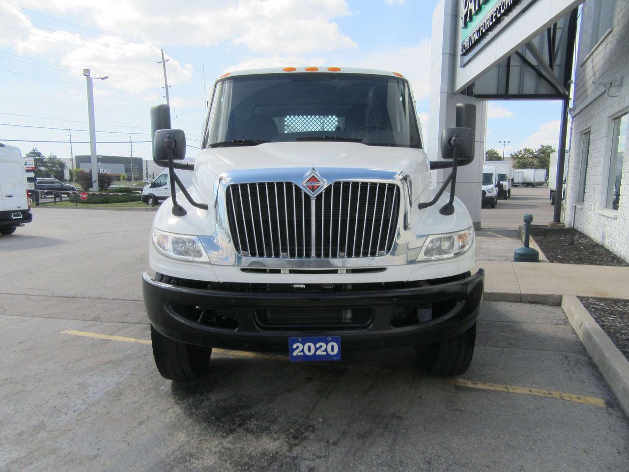 2020 International MV 607 DIESEL 26FT FLATDECK WITH TIE STRAP PACKAGE Photo