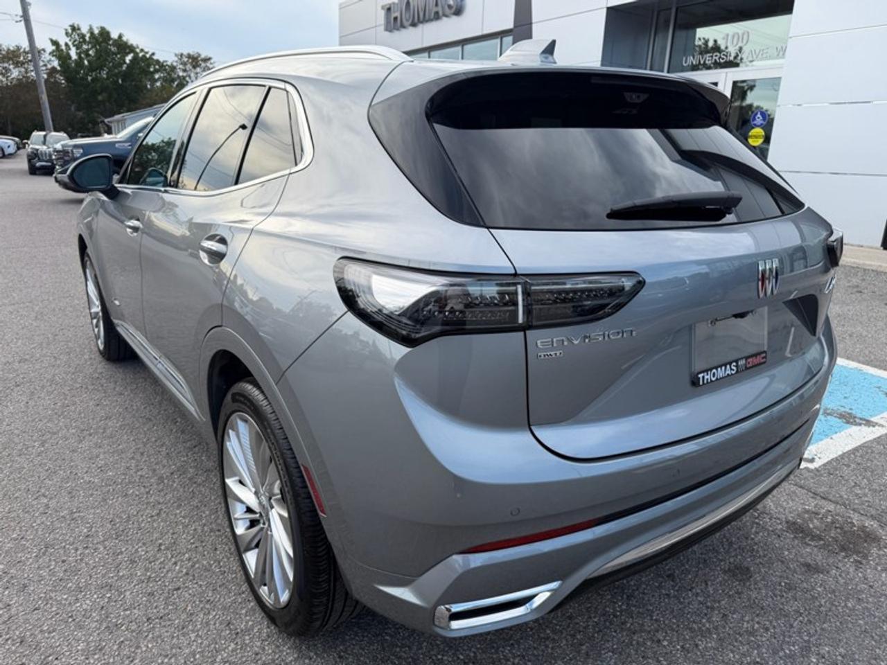 2025 Buick Envision AWD 4dr Avenir Photo