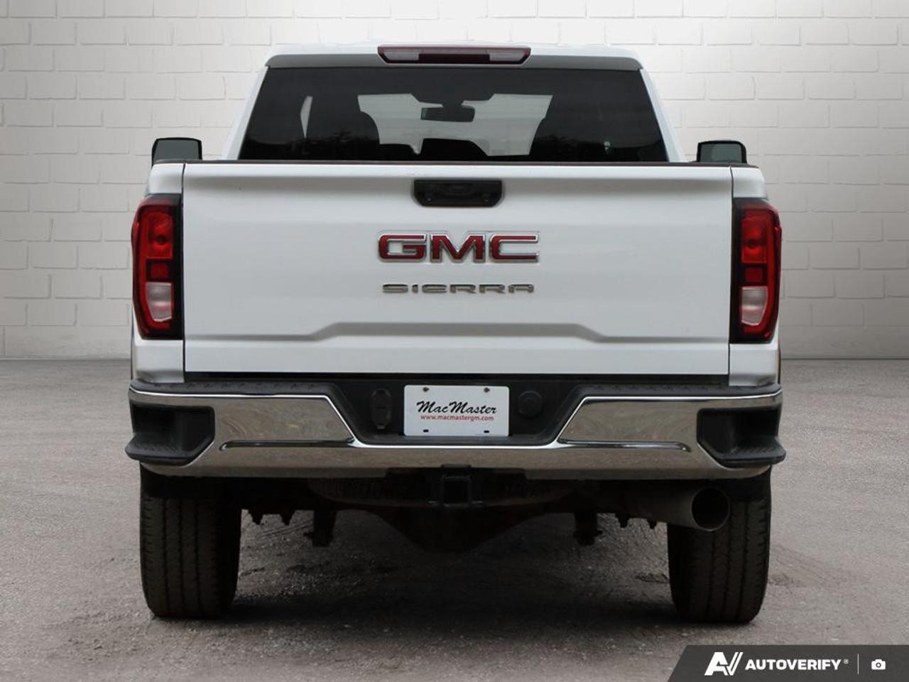 2020 GMC Sierra 3500HD 4WD Crew Cab Long Box Photo
