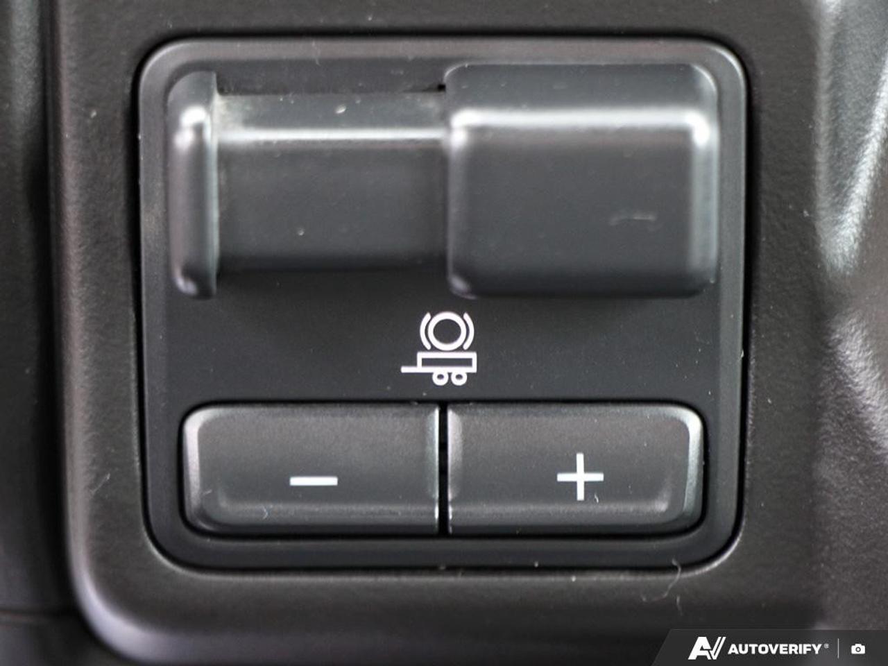 2020 GMC Sierra 3500HD 4WD Crew Cab Long Box Photo