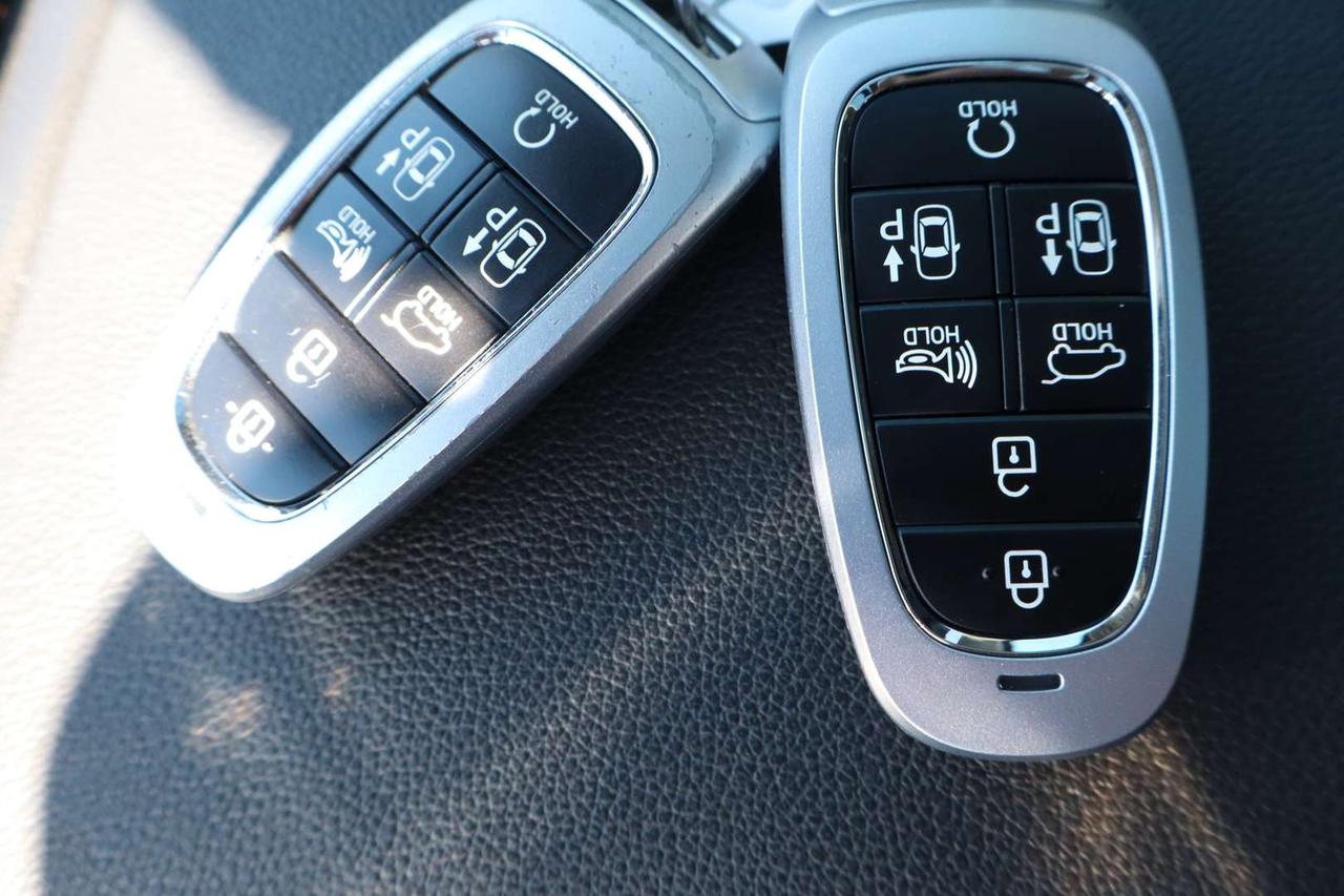 2024 Hyundai Tucson ULTIMATE   AWD   NO ACCIDENT   $96/WEEKLY Photo