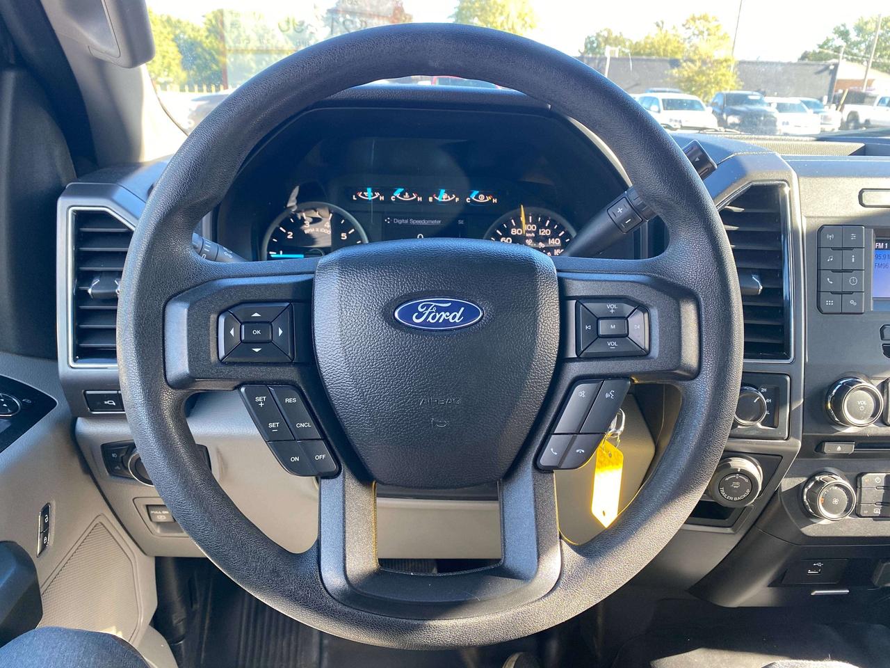 2018 Ford F-150 XLT, 2.7L 4X4, CLEAN CARFAX, 8FT BOX, BACK UP CAM! Photo