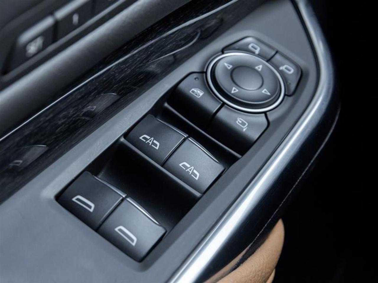 2024 Cadillac XT4 Sport 4dr All-Wheel Drive Photo