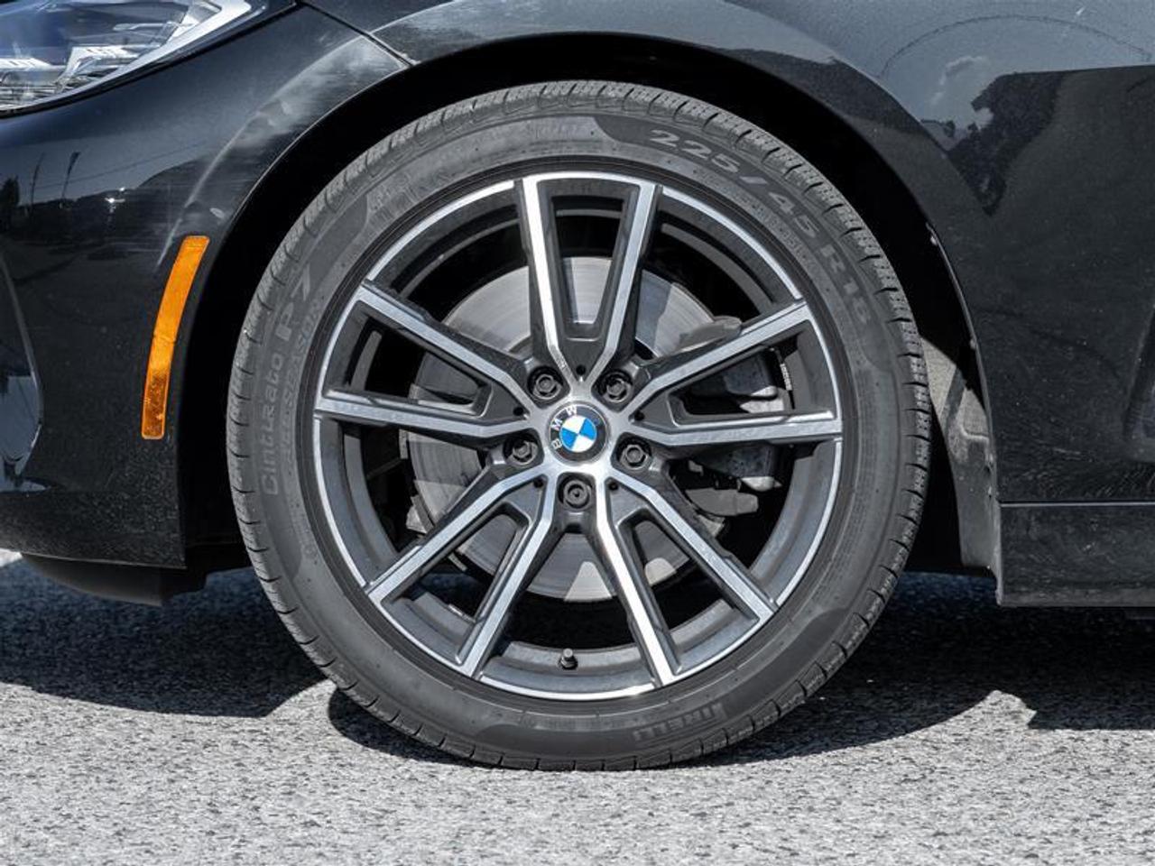 2022 BMW 430 i xDrive 2dr All-Wheel Drive Coupe Photo4