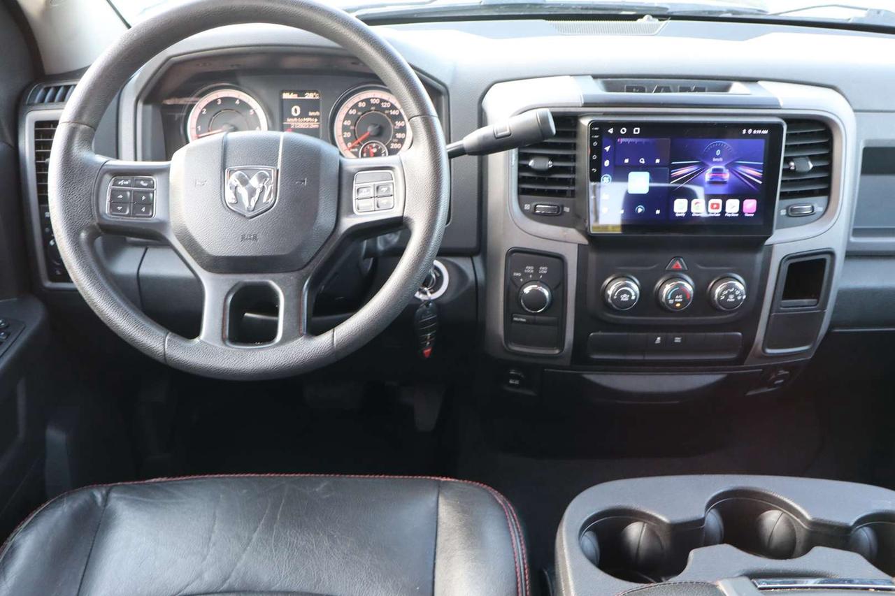 2017 RAM 1500 Tradesman Quad Cab 4WD   Hemi 5.7L Photo