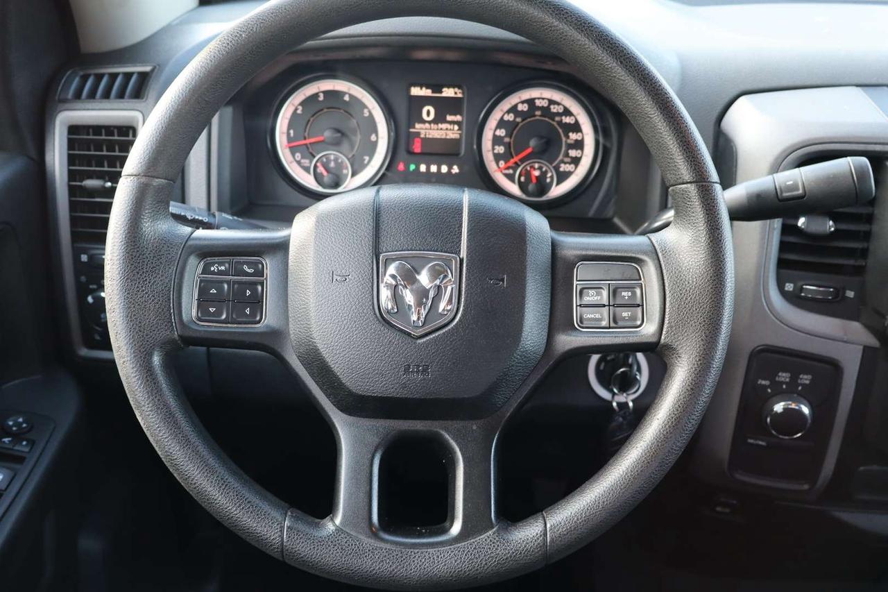2017 RAM 1500 Tradesman Quad Cab 4WD   Hemi 5.7L Photo