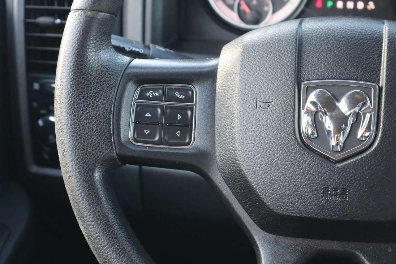 2017 RAM 1500 Tradesman Quad Cab 4WD   Hemi 5.7L Photo