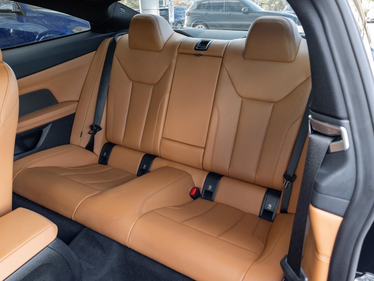 2026 BMW 430 i xDrive 2dr All-Wheel Drive Coupe Photo