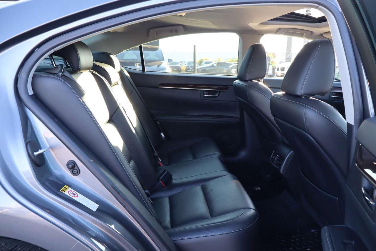 2014 Lexus ES 350 PREMIUM   Clean Carfax   Certified   Dealer Maintained Photo