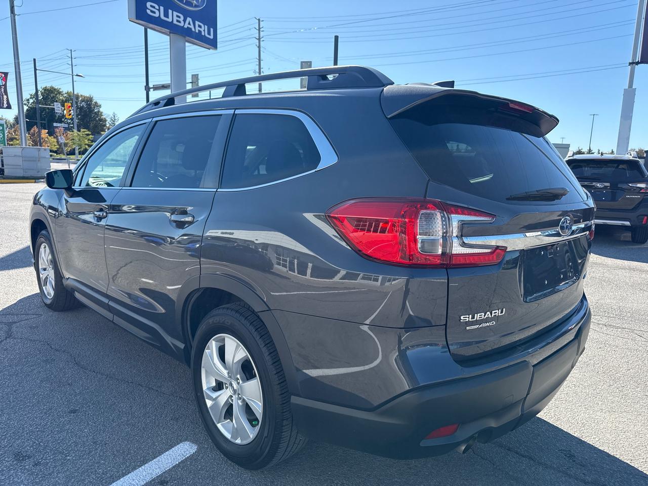 2023 Subaru ASCENT Convenience 8-Passenger (CVT) 4dr All-Wheel Drive Photo4