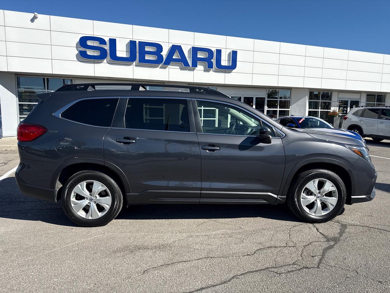 2023 Subaru ASCENT Convenience 8-Passenger (CVT) 4dr All-Wheel Drive Photo