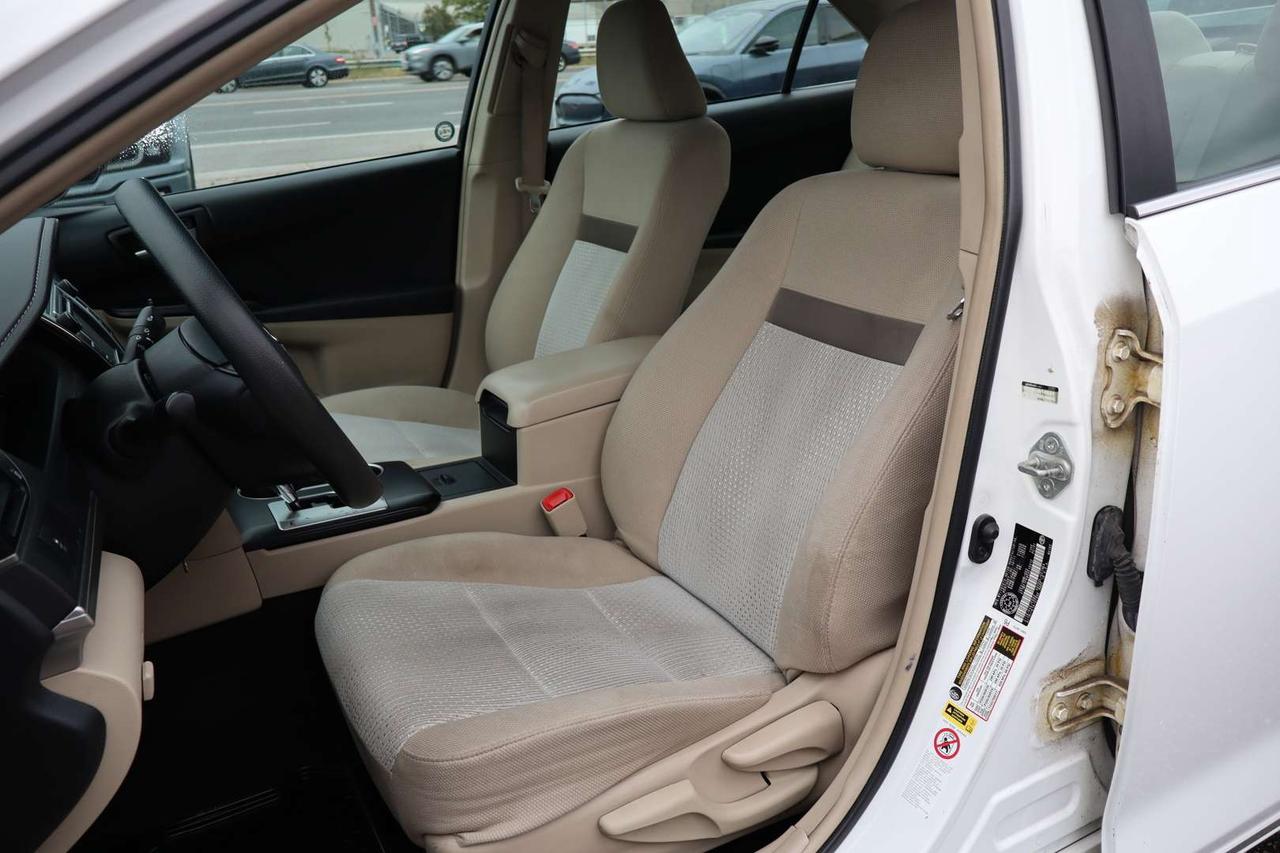 2012 Toyota Camry LE   Safety Certification Included Photo