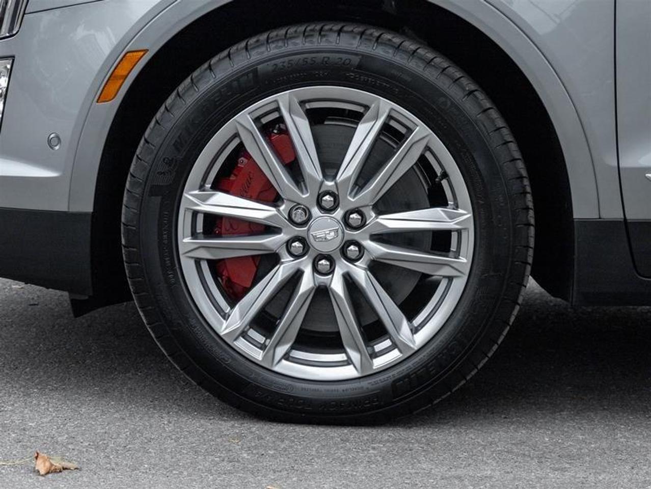 2026 Cadillac XT5 Sport 4dr All-Wheel Drive Photo3