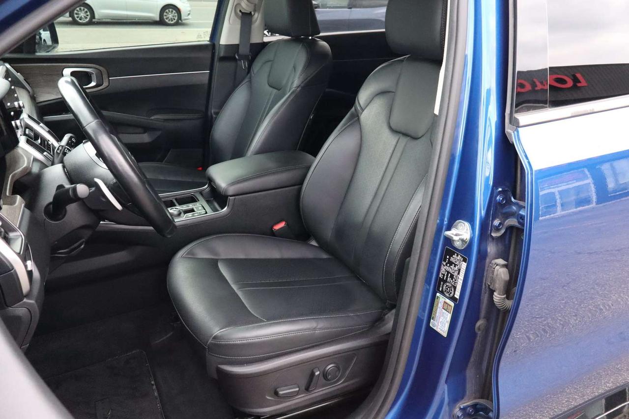 2021 Kia Sorento EX AWD No Accident 6 Passenger No Accident $70/Weekly Photo