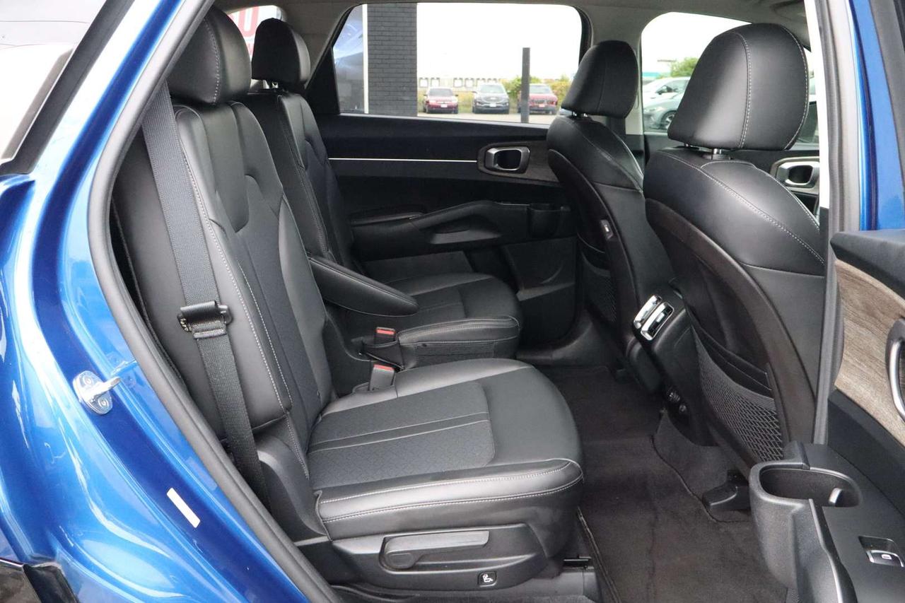 2021 Kia Sorento EX AWD No Accident 6 Passenger No Accident $70/Weekly Photo