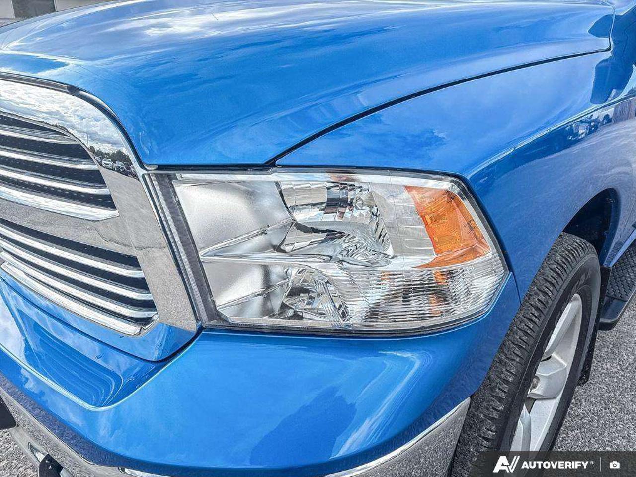 2022 RAM 1500 BEDLINER. TONNEAU COVER. RUNNING BOARDS. ALL WEATHER MATS. Photo