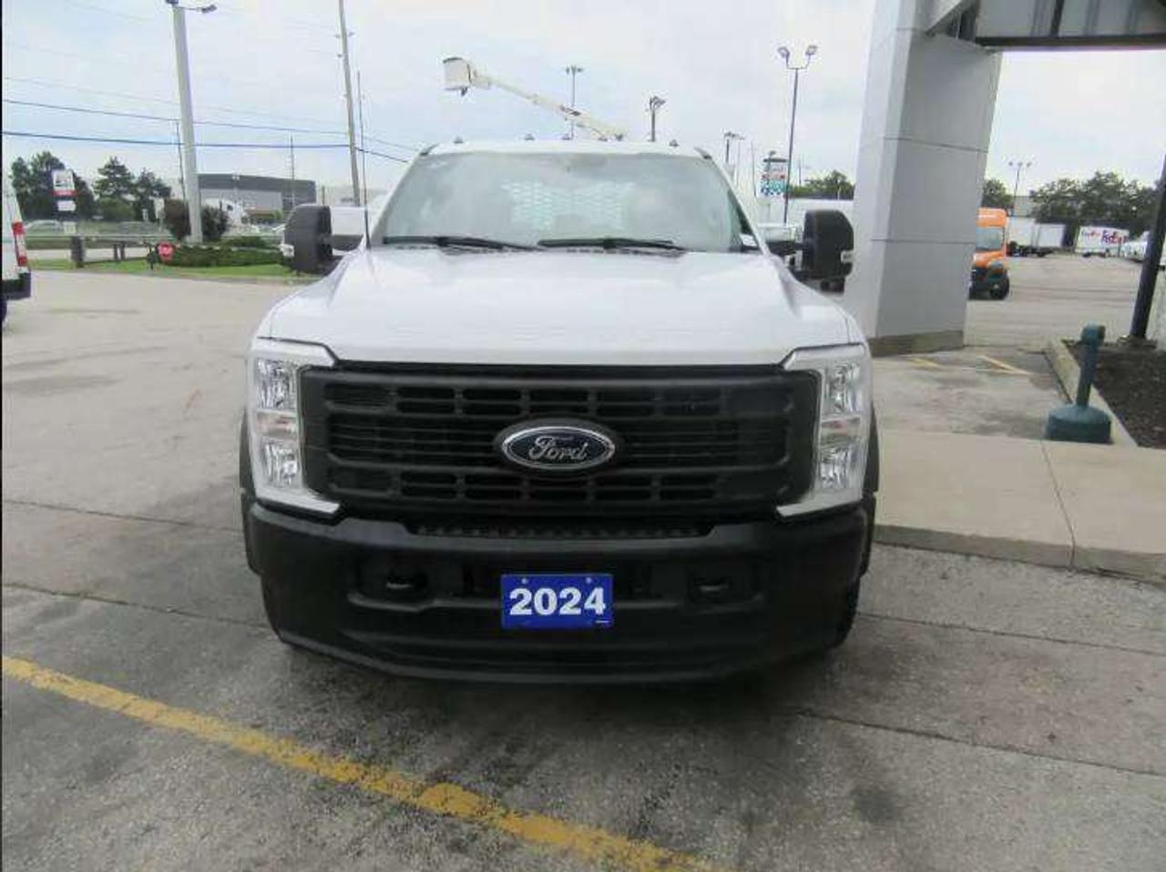 2024 Ford F-550 CREW CAB 4X4 DIESEL 12FT FLAT DECK GOOSENECK BALL Photo