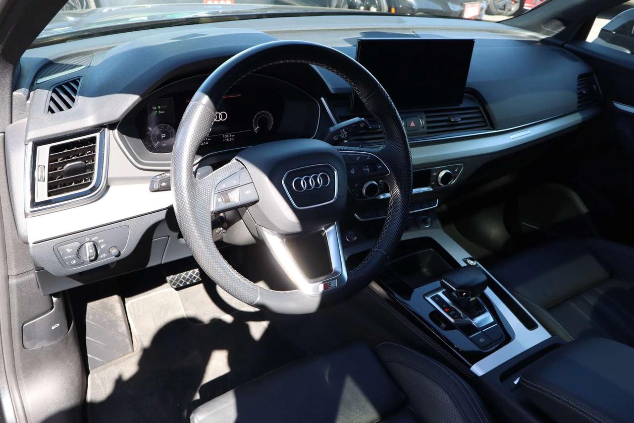 2023 Audi Q5 Technik   55 TFSI e   Plug-In Hybrid   Clean Carfax   Rare Spec Photo