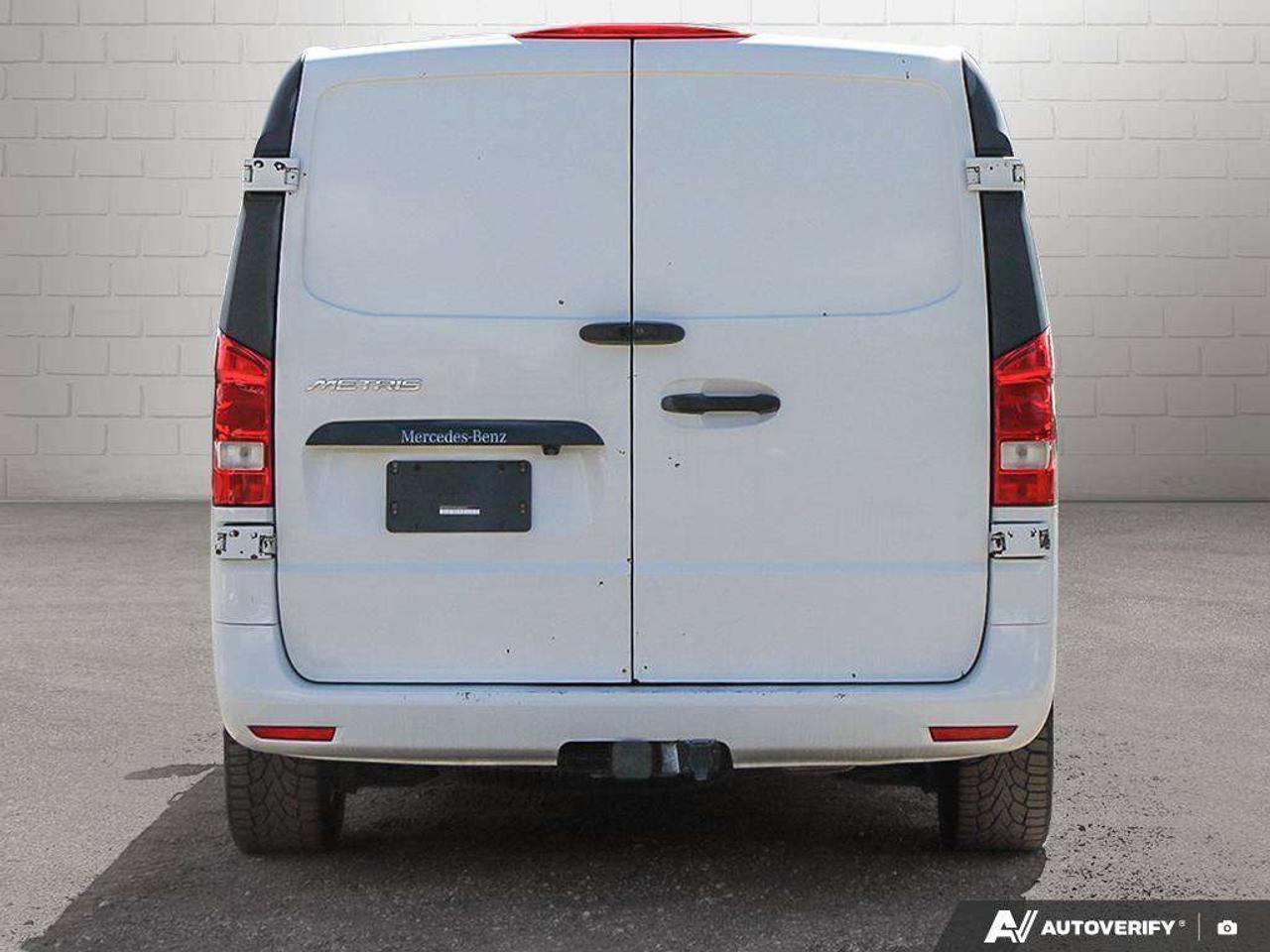 2019 Mercedes-Benz Metris Cargo Van 126 WB - BASE CARGO, 2.0L 4-CYL, FWD, 126 WB, 2-OWNERS, AS-TRADED! Photo