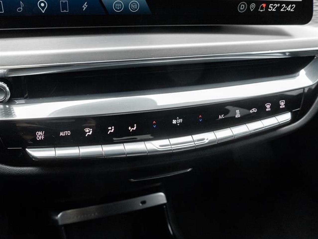 2023 Cadillac LYRIQ  Photo