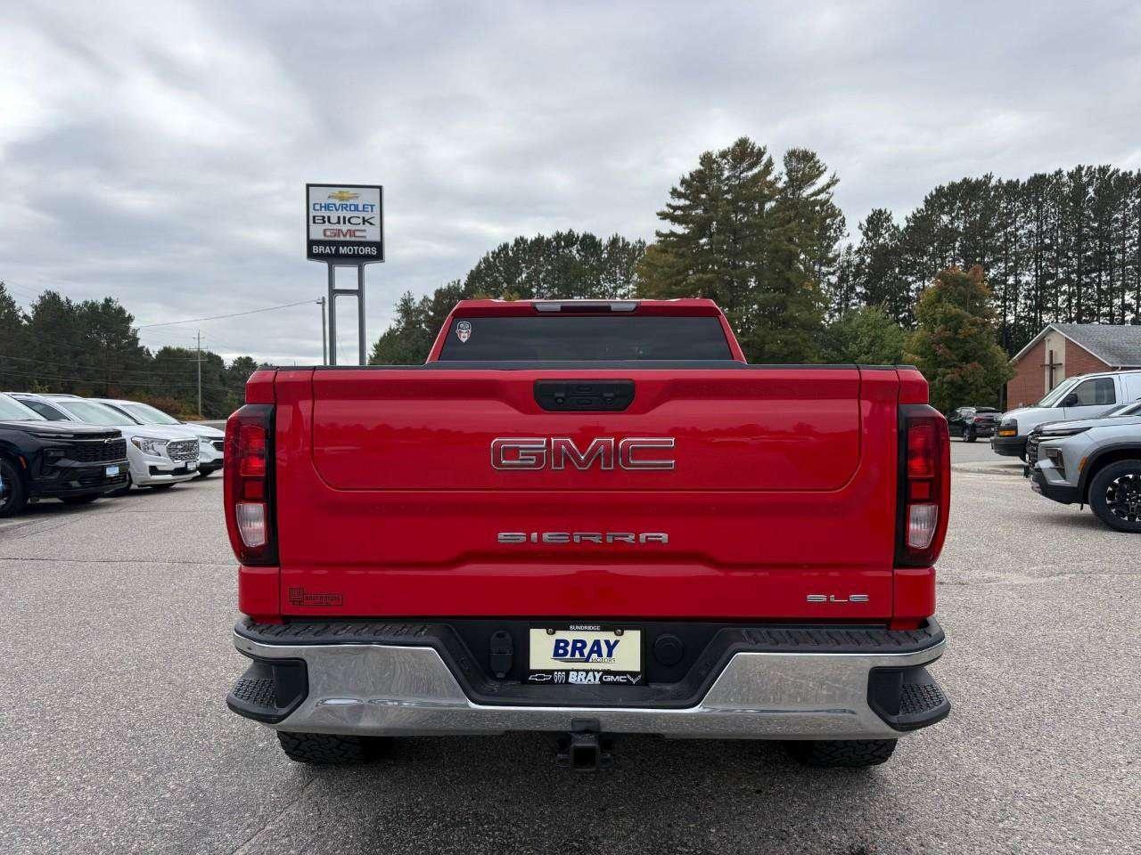 2022 GMC Sierra 1500 BRAY ORIGINAL. RUNNING BOARDS. BEDLINER. ALL WEATHER MATS. KODIAK EDITION. Photo