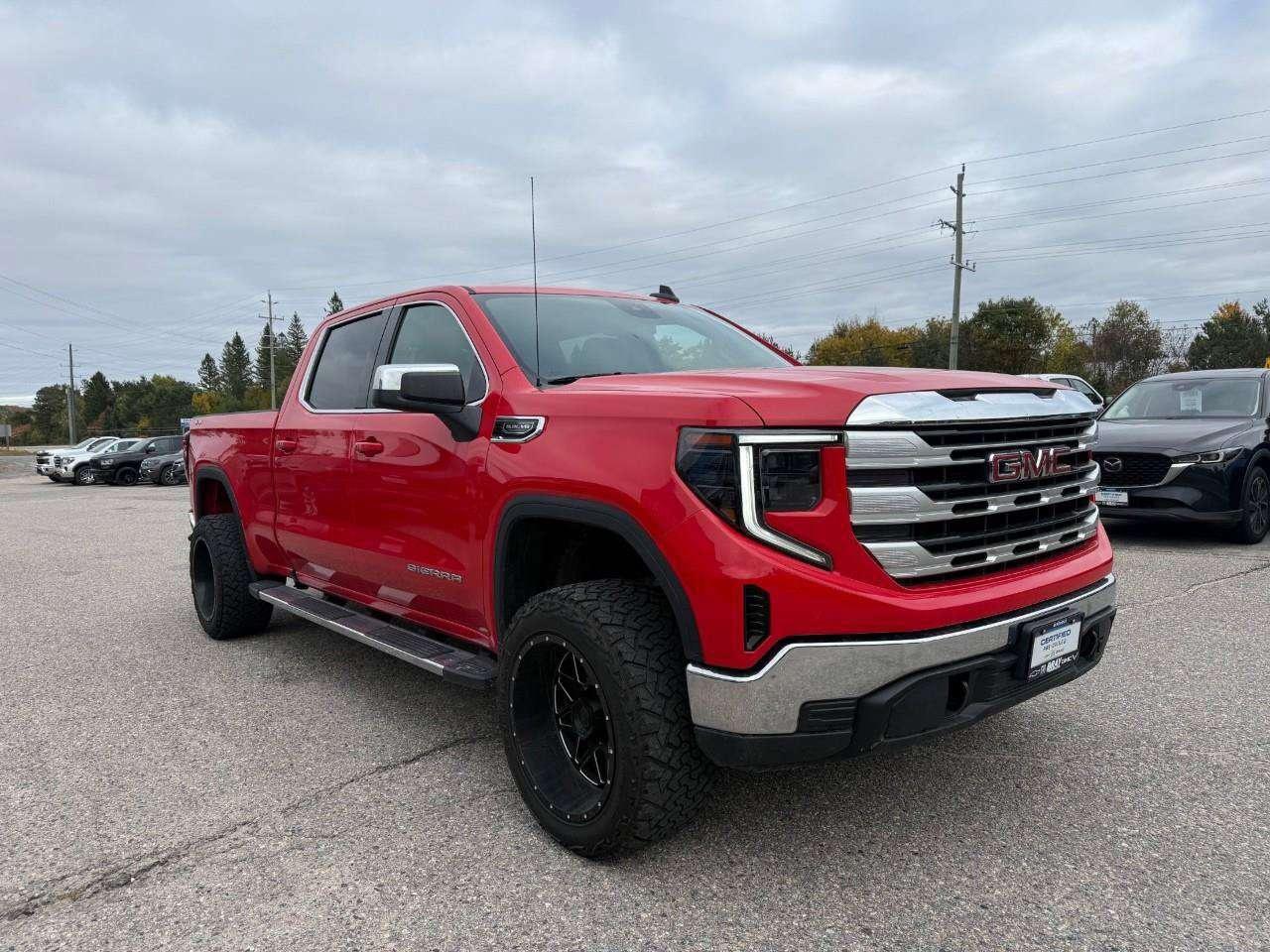 2022 GMC Sierra 1500 BRAY ORIGINAL. RUNNING BOARDS. BEDLINER. ALL WEATHER MATS. KODIAK EDITION. Photo