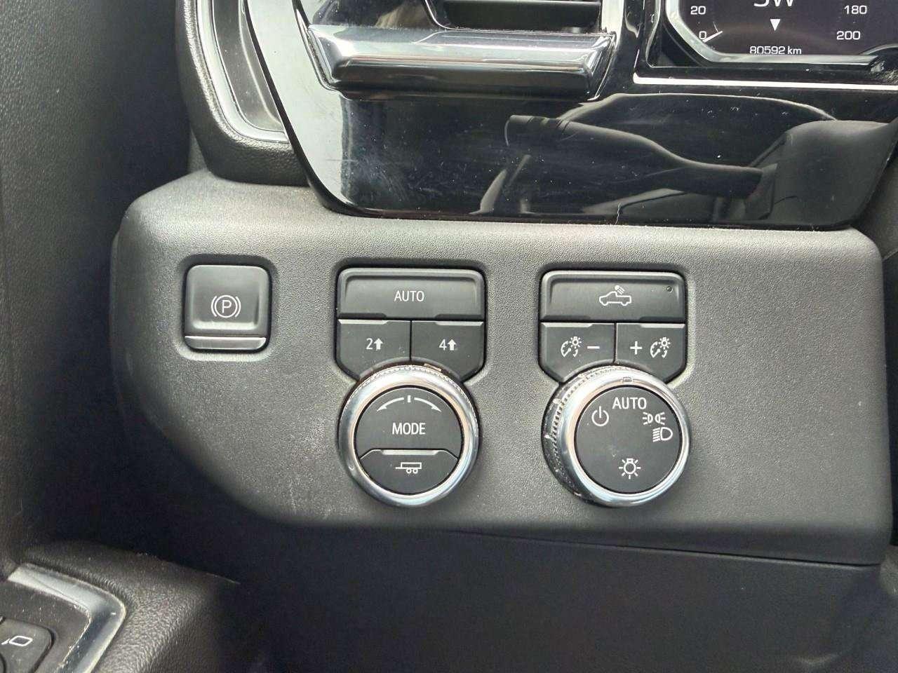 2022 GMC Sierra 1500 BRAY ORIGINAL. RUNNING BOARDS. BEDLINER. ALL WEATHER MATS. KODIAK EDITION. Photo