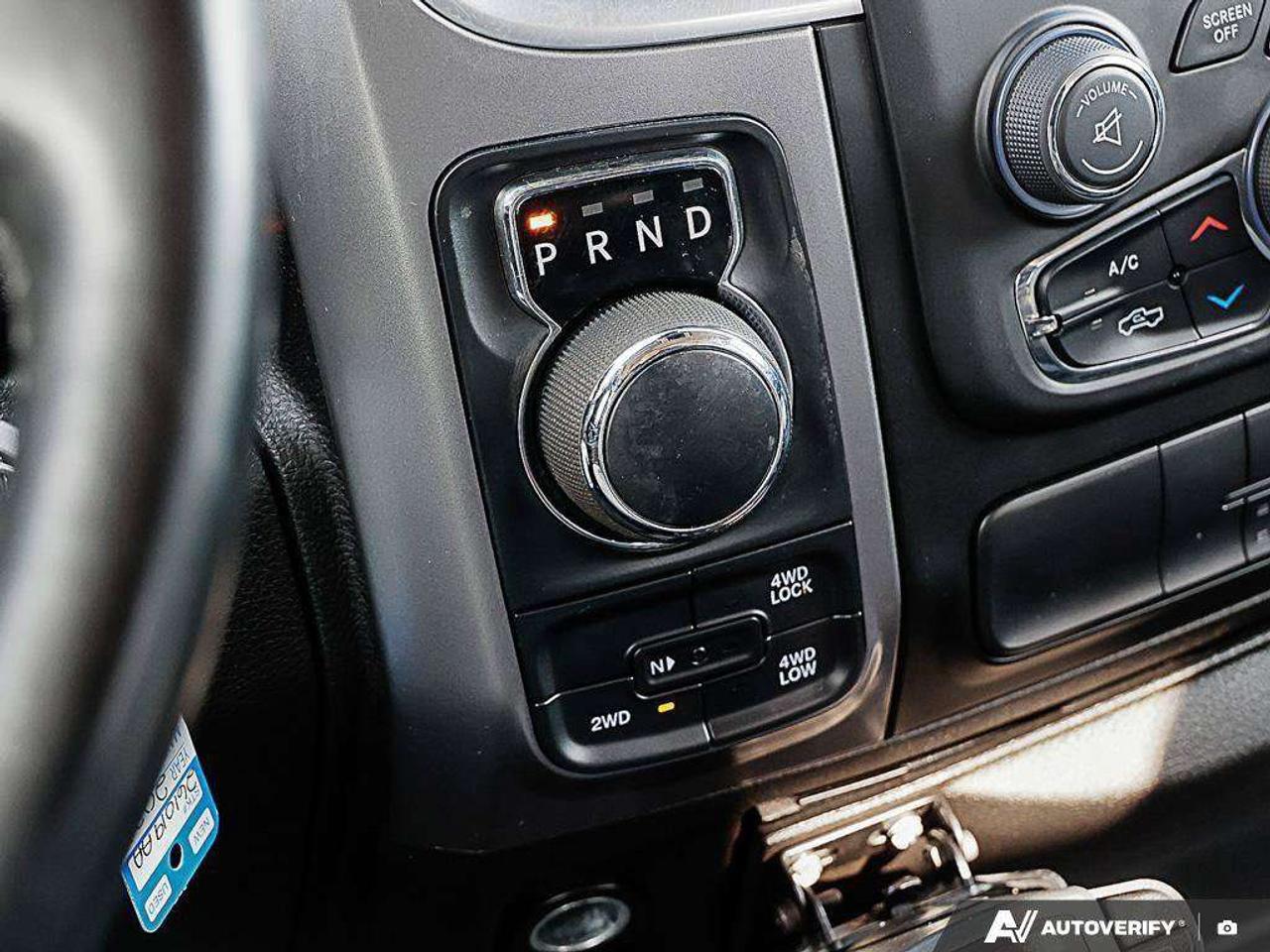 2021 RAM 1500 SLT, 5.7L HEMI V8, 4X4, ALLOYS, CLOTH, BENCH, CERTIFIED PREOWNED! Photo